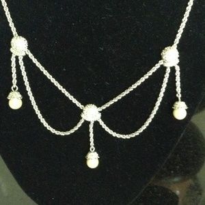 AUENTHIC BRAND NEW NECKLACE BY DIOR